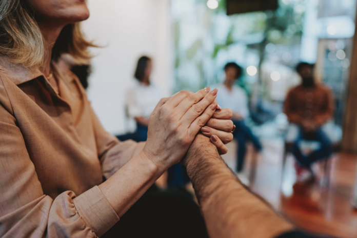 How to Create Emotional Connection with a Man How to Create Emotional Connection with a Man